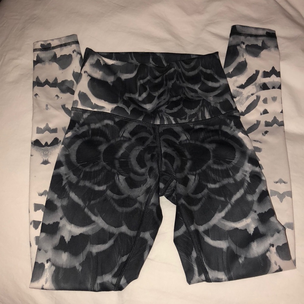 LuLu Lemon Leggings
